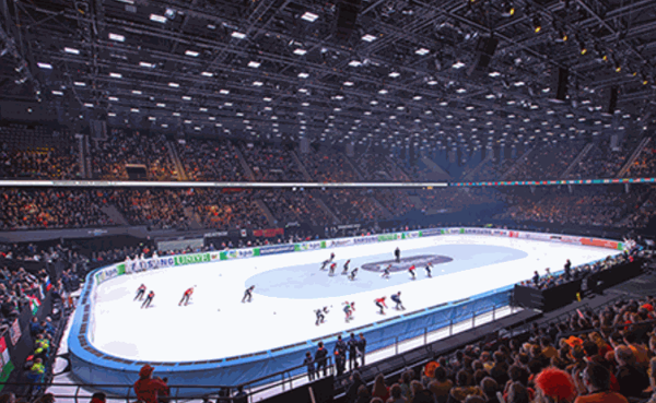 小狼国际冰球俱乐部